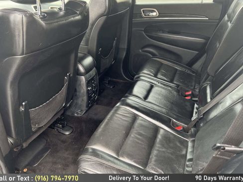 Used 2017 Jeep Grand Cherokee Limited w/ Luxury Group II image 12