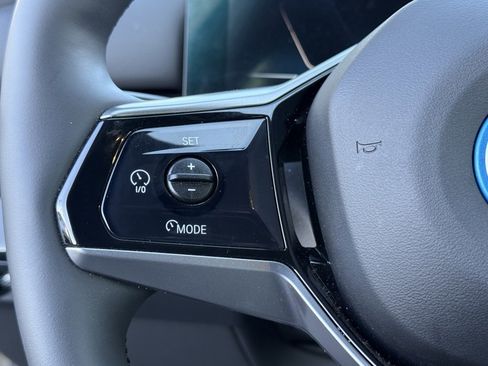 Used 2025 BMW i5 xDrive40 w/ Premium Package image 20