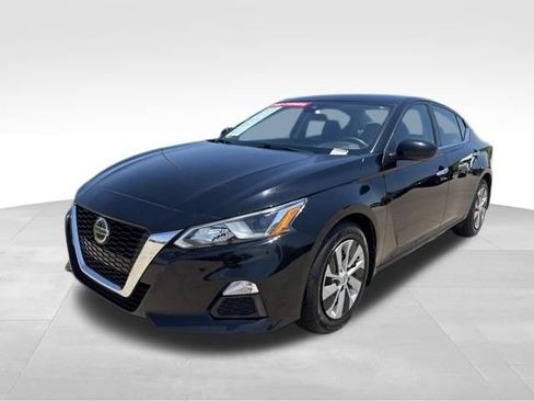 Used 2021 Nissan Altima 2.5 S w/ Driver Assist Package FWD image 6