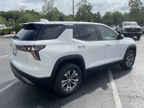 New 2026 Chevrolet Equinox LT image 7