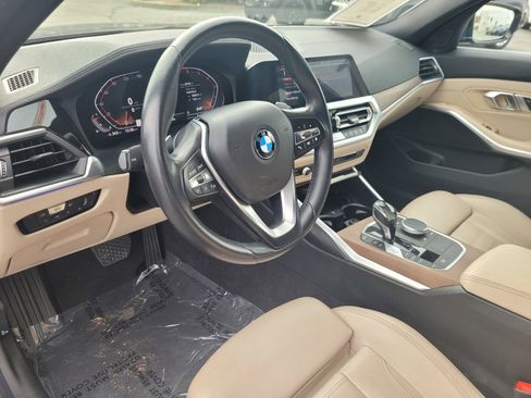 Used 2019 BMW 330i Sedan w/ Convenience Package image 14