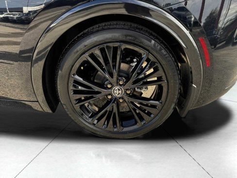 Used 2025 Toyota Prius image 70