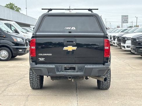 Used 2018 Chevrolet Colorado ZR2 AWD/4WD image 4