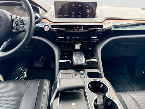 Used 2022 Acura MDX FWD w/ Technology Package image 19