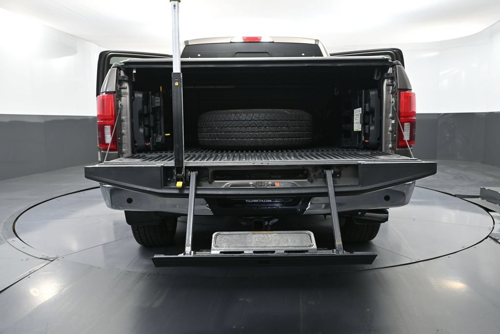 Used 2019 Ford F150 Lariat w/ Equipment Group 502A Luxury AWD/4WD image 35