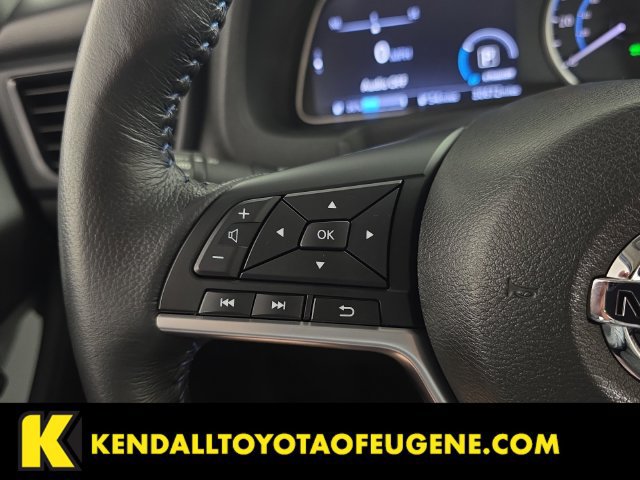 Used 2019 Nissan Leaf SV w/ SV Technology Package FWD image 14