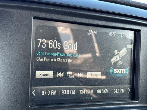 Used 2018 Chevrolet Silverado 1500 Custom w/ Custom Value Package image 16