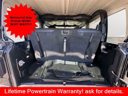 Used 2021 Jeep Wrangler Rubicon AWD/4WD image 27