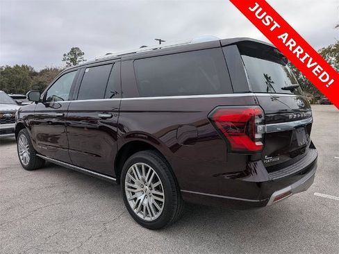 Certified 2023 Ford Expedition Max Platinum image 3