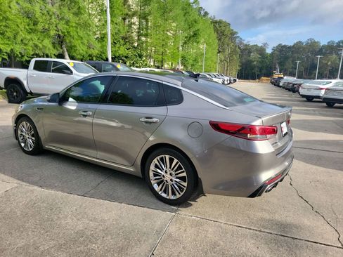 Used 2016 Kia Optima SX w/ Chrome Wheel Package FWD image 3