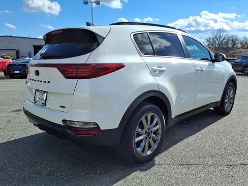 Used 2021 Kia Sportage S w/ S AWD Premium Package image 3