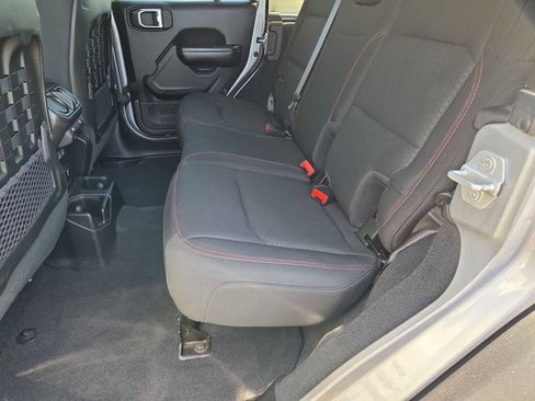 Used 2020 Jeep Wrangler Unlimited Rubicon image 21