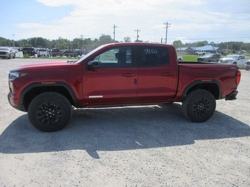New 2026 GMC Canyon Elevation w/ Convenience Package AWD/4WD image 9