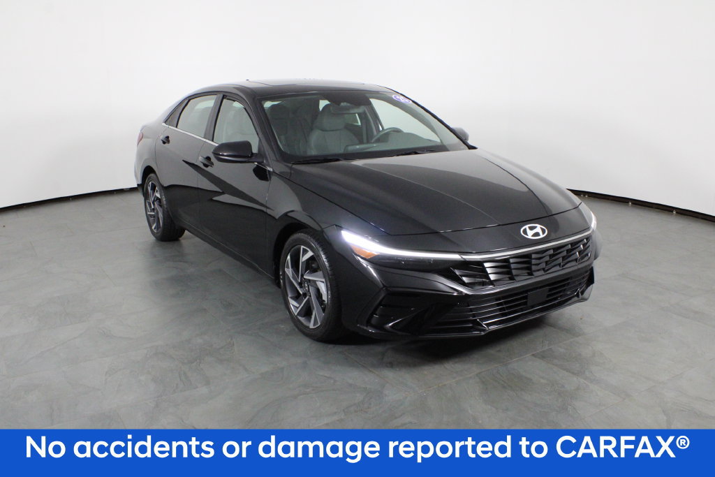 Certified 2025 Hyundai Elantra SEL FWD image 5