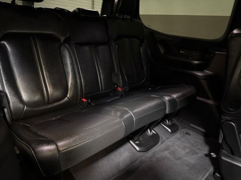 Used 2022 Jeep Wagoneer Series III w/ Rear Seat Video Group 1 image 72