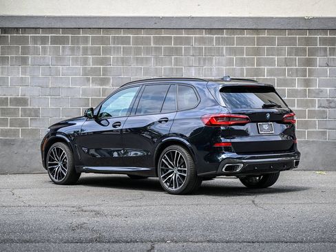 Used 2020 BMW X5 xDrive40i w/ M Sport Package AWD/4WD image 4