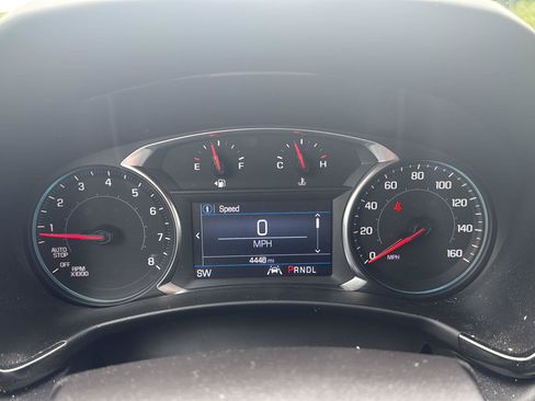Used 2024 Chevrolet Equinox RS w/ LPO, Floor Liner Package AWD/4WD image 14