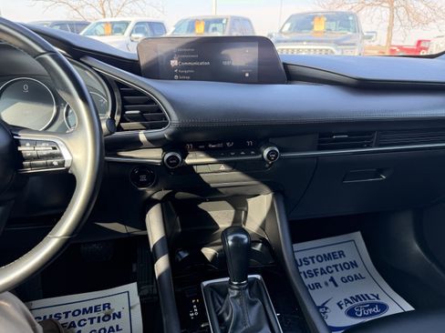 Used 2024 MAZDA MAZDA3 s image 10