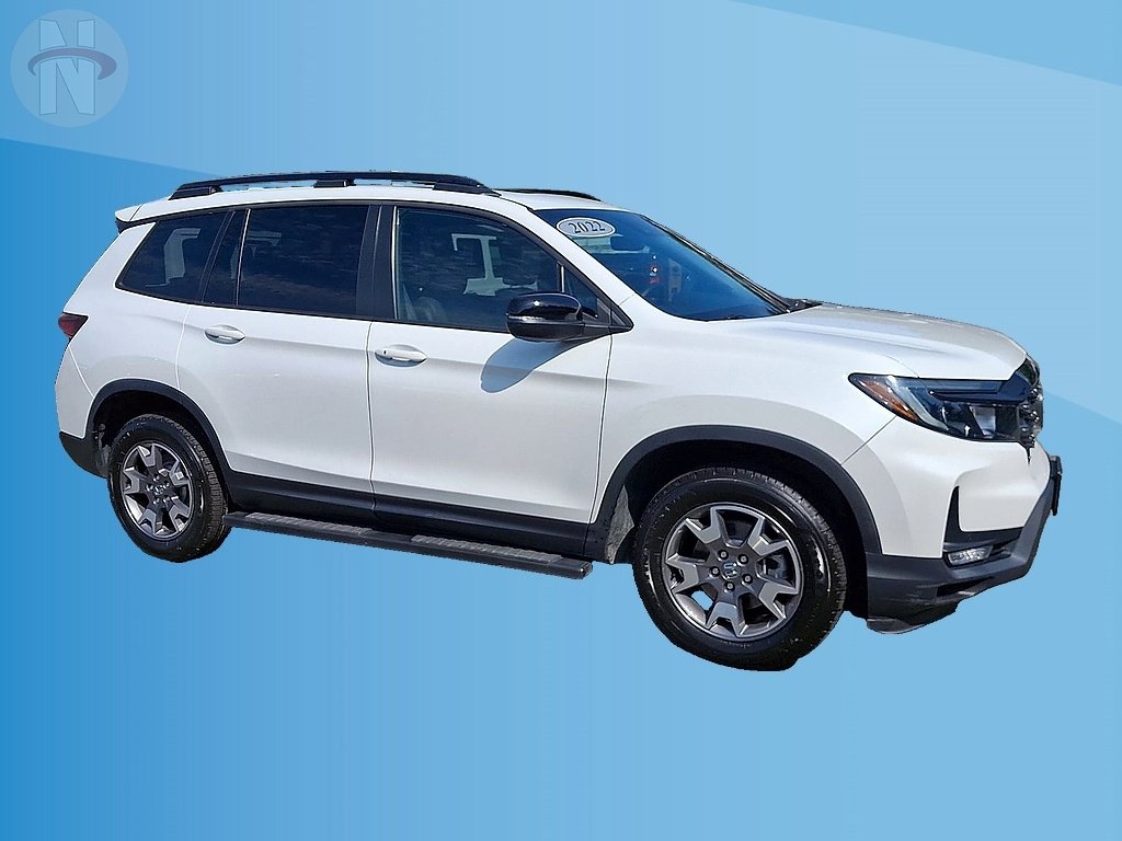 Used 2022 Honda Passport TrailSport image 2