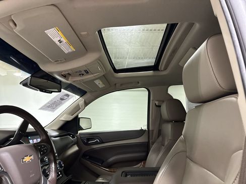 Used 2016 Chevrolet Tahoe LTZ AWD/4WD image 20