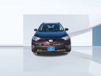 Used 2017 Toyota RAV4 LE video 2