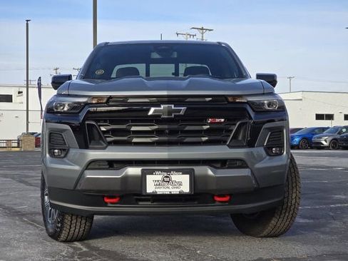 New 2025 Chevrolet Colorado Z71 w/ Technology Package AWD/4WD image 8