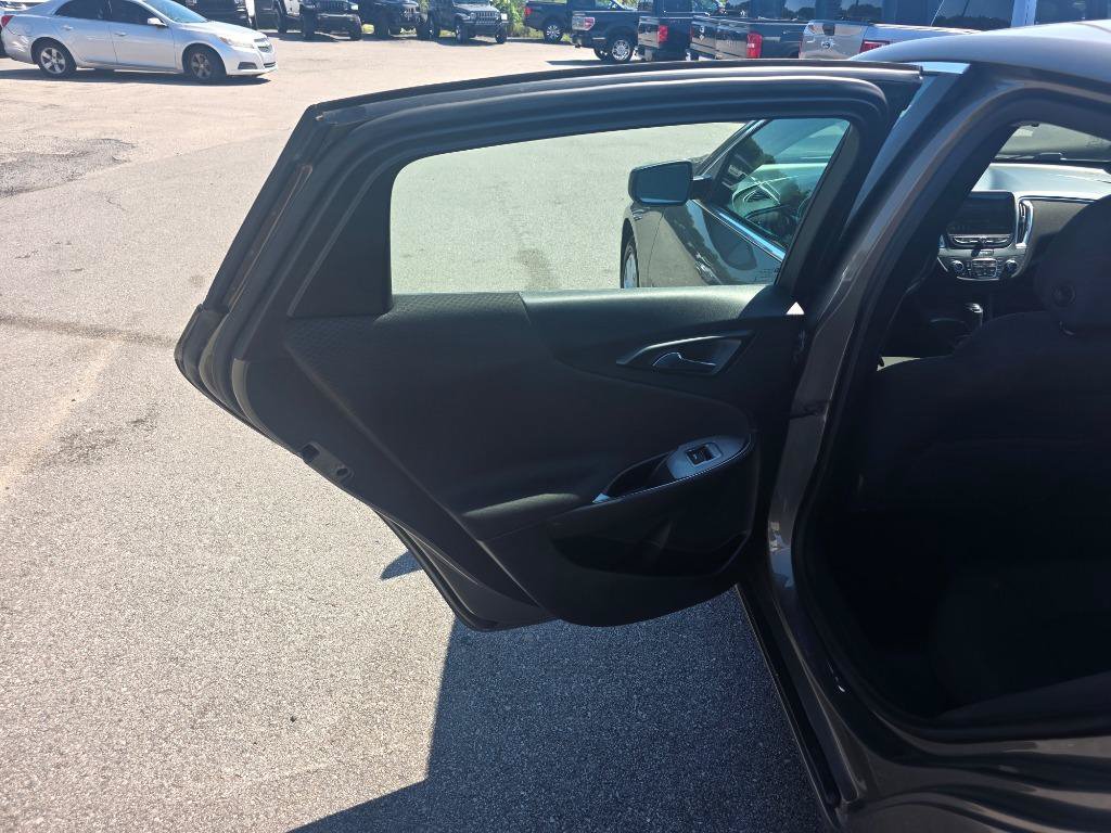 Used 2020 Chevrolet Malibu LT FWD image 8