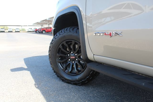 Used 2023 GMC Sierra 1500 AT4X AWD/4WD image 11