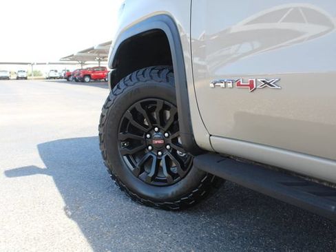 Used 2023 GMC Sierra 1500 AT4X AWD/4WD image 11