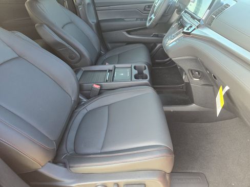 New 2026 Honda Odyssey Sport-L image 17
