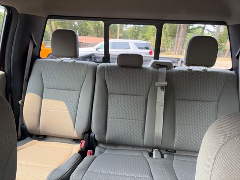 Used 2018 Ford F150 XLT w/ Equipment Group 302A Luxury AWD/4WD image 16