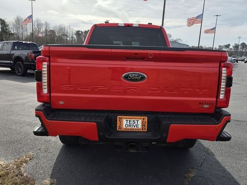 Used 2025 Ford F250 Lariat w/ Black Appearance Package AWD/4WD image 10