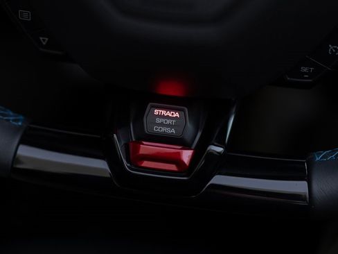 Used 2020 Lamborghini Huracan EVO image 41