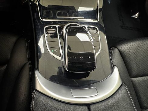 Used 2015 Mercedes-Benz C 300 4MATIC Sedan image 26