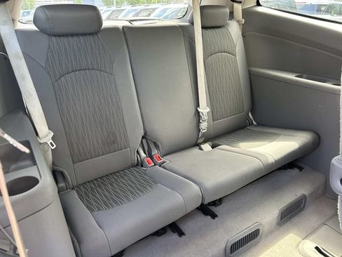 Used 2014 Chevrolet Traverse LT FWD image 26