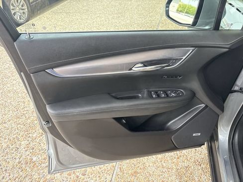Certified 2024 Cadillac XT6 Luxury AWD/4WD image 22