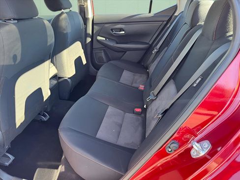 Used 2022 Nissan Sentra SR w/ Electronics Package image 11