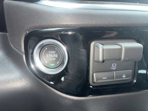 New 2026 Chevrolet Silverado 1500 LTZ w/ LTZ Convenience Package II AWD/4WD image 31
