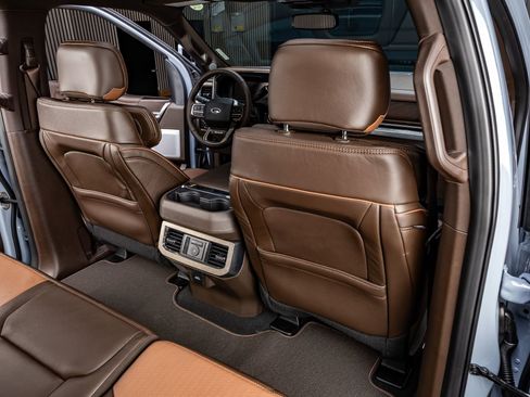 Used 2026 Ford F250 King Ranch w/ Chrome Package image 32