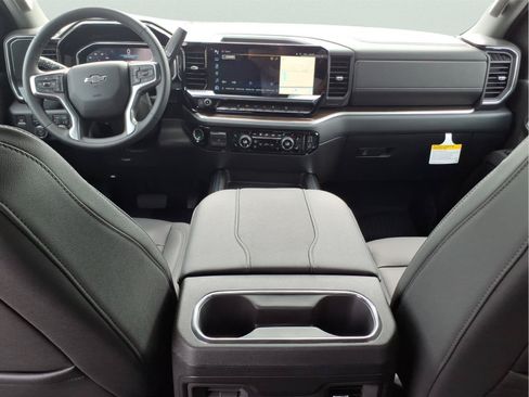 New 2026 Chevrolet Silverado 2500 LT w/ Trail Boss Package AWD/4WD image 12