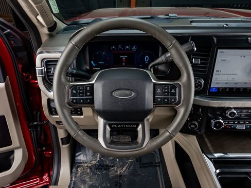 Used 2026 Ford F250 Platinum w/ Platinum Plus Package image 19