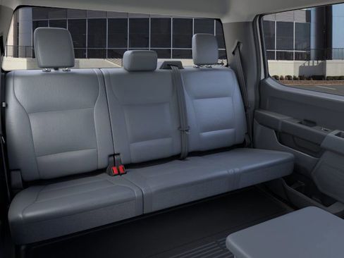 New 2026 Ford F250 XL w/ FX4 Off-Road Package image 11
