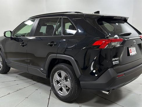 Certified 2025 Toyota RAV4 LE image 7
