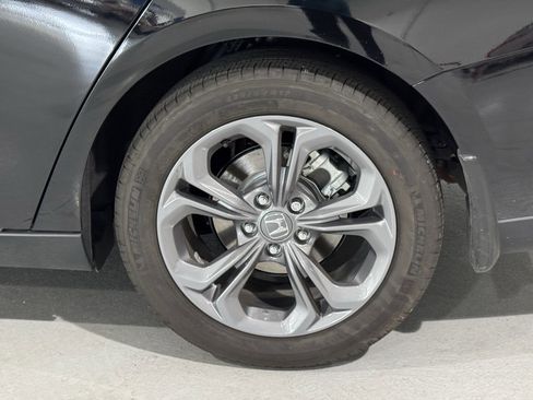 Used 2024 Honda Accord EX image 39