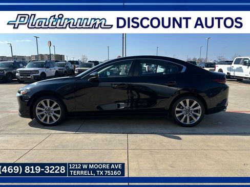 Used 2021 MAZDA MAZDA3 s image 1