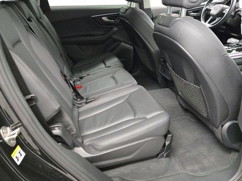 Used 2024 Audi Q7 3.0T Premium Plus AWD/4WD image 9