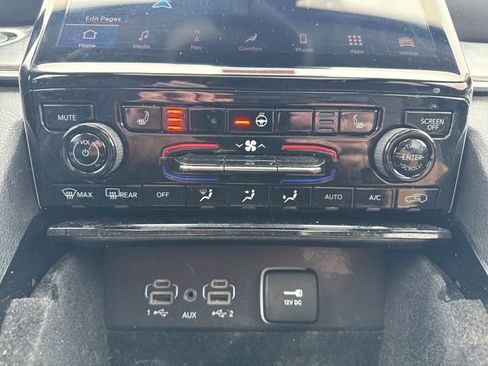 Used 2022 Jeep Grand Cherokee L Limited image 32