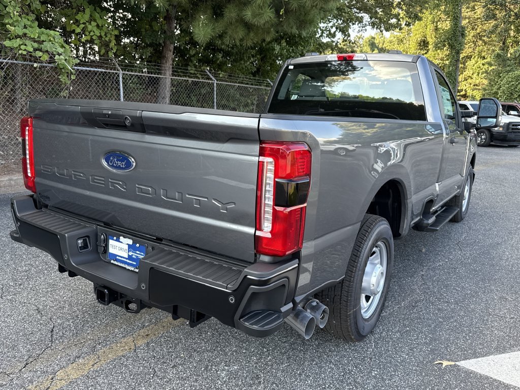 New 2026 Ford F350 XL w/ 360-Degree Camera Package RWD image 7