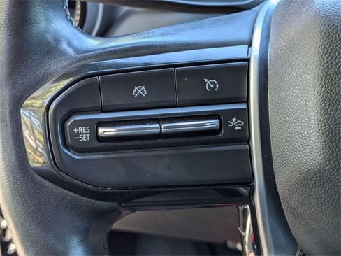 Used 2024 Chevrolet Colorado LT w/ LT Convenience Package III image 19