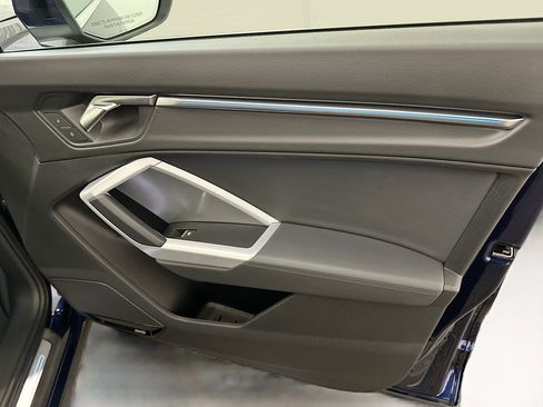 Used 2023 Audi Q3 2.0T Premium Plus w/ Premium Plus Package AWD/4WD image 35